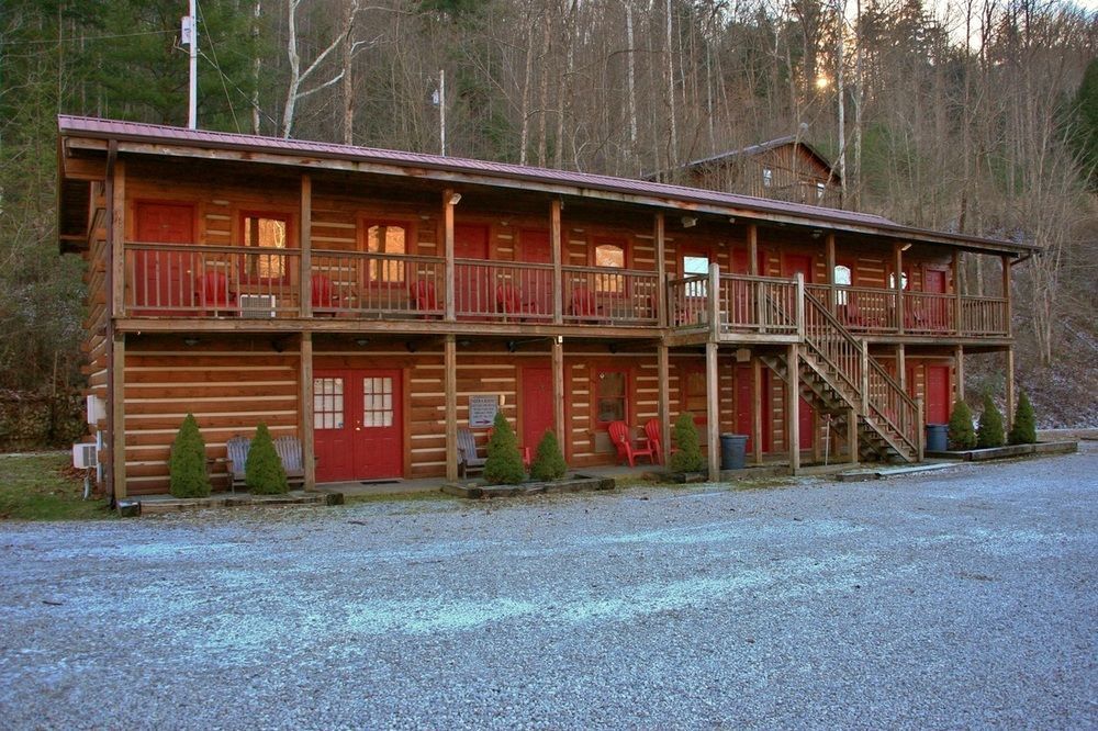 Black Bear Lodge Motel Slade Buitenkant foto